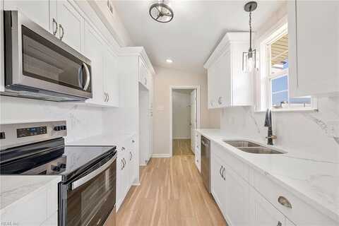 Karen, VIRGINIA BEACH, VA 23454