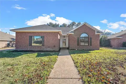 Dane, HEWITT, TX 76643