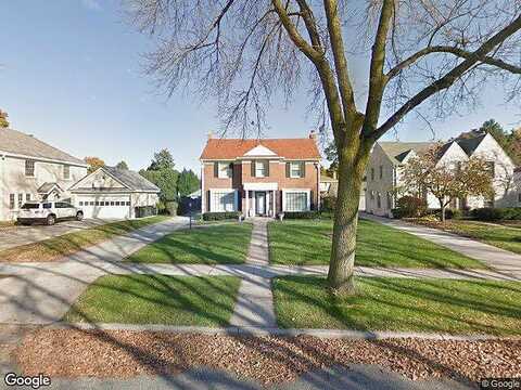 77Th, MILWAUKEE, WI 53213
