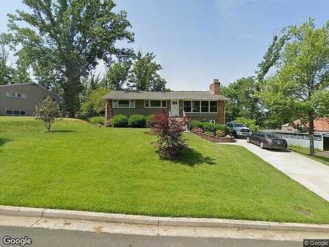 Justine, ANNANDALE, VA 22003