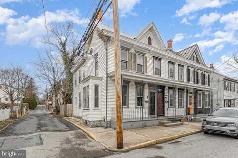 Pitt, CARLISLE, PA 17013