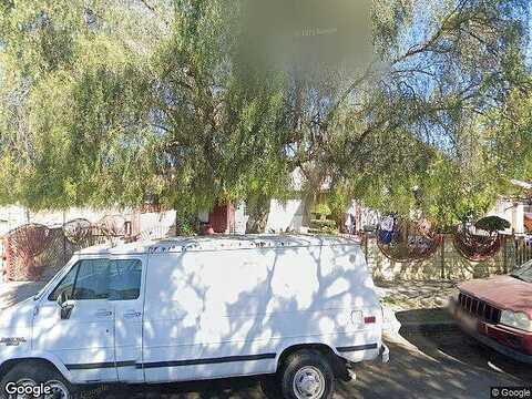 65Th, LOS ANGELES, CA 90044