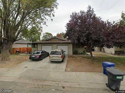 Arleta, SACRAMENTO, CA 95823