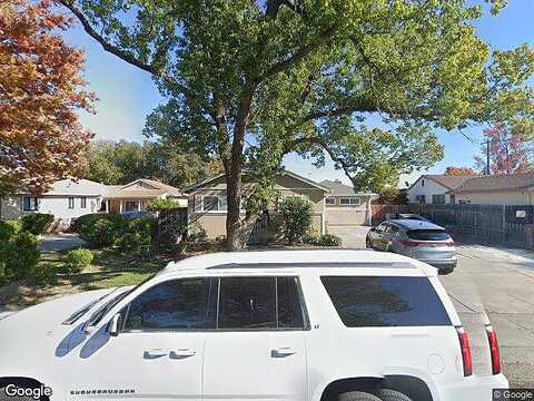 21St, SACRAMENTO, CA 95822