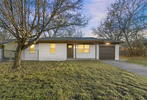 Pine, LEWISVILLE, TX 75057