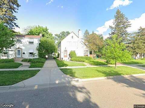 Mount Curve, SAINT PAUL, MN 55105