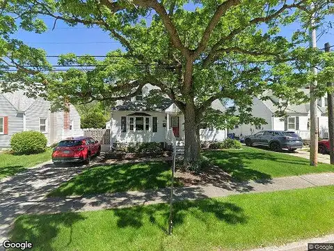 Lake Cliff, ERIE, PA 16511