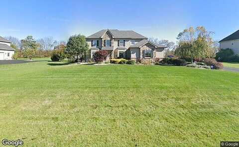 Chase Hollow, NAZARETH, PA 18064