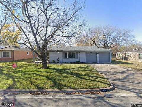 Tourist, NORTH RICHLAND HILLS, TX 76117