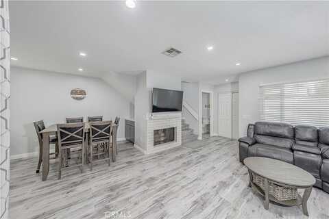 Central, GARDEN GROVE, CA 92844