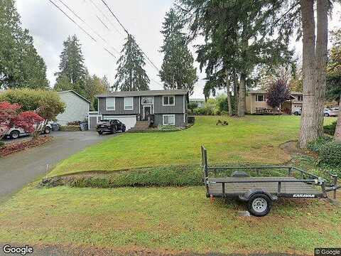 Circle, POULSBO, WA 98370
