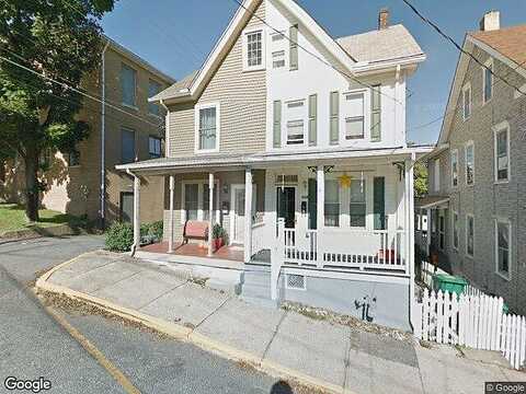 Ochre, LEHIGHTON, PA 18235