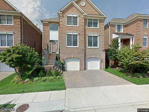 Harithy, DUNN LORING, VA 22027