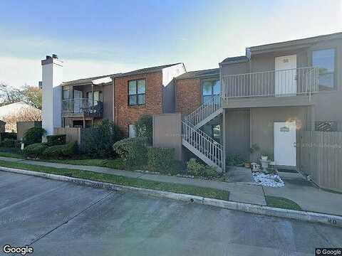 Bering, HOUSTON, TX 77057