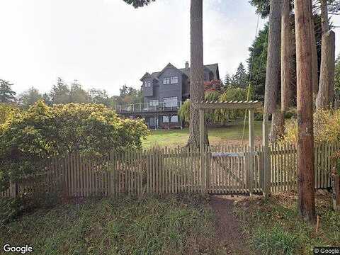 Lafayette, BAINBRIDGE ISLAND, WA 98110