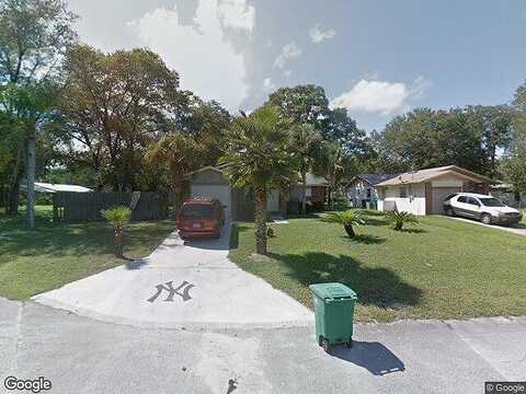 Tall Pine, DELAND, FL 32724