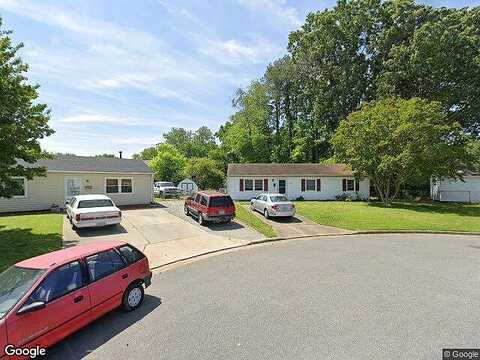 Lucy, HAMPTON, VA 23669