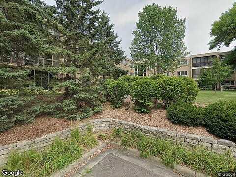 Brookside, MINNEAPOLIS, MN 55436