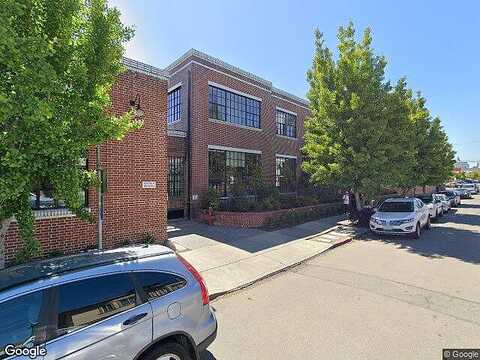 11Th, OAKLAND, CA 94606