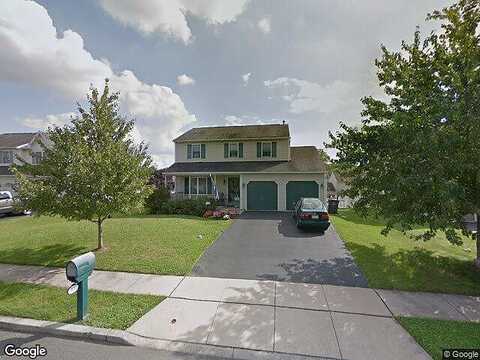 Lynn, READING, PA 19606