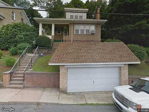 Cottage, TAMAQUA, PA 18252