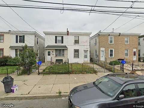 Coral, PHILADELPHIA, PA 19125