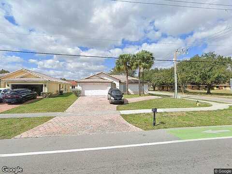 55Th, LAUDERHILL, FL 33313