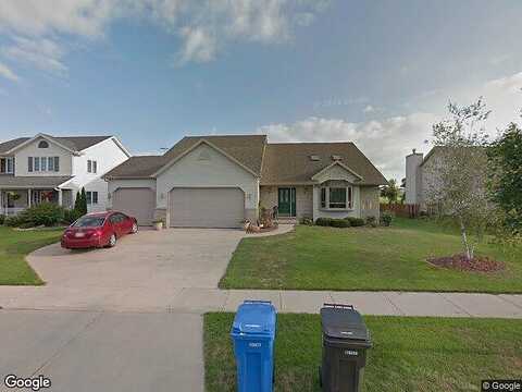 Greenbrier, WAUNAKEE, WI 53597