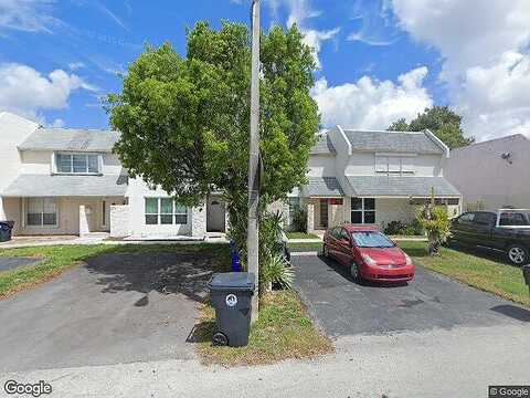 Seaview, NORTH LAUDERDALE, FL 33068