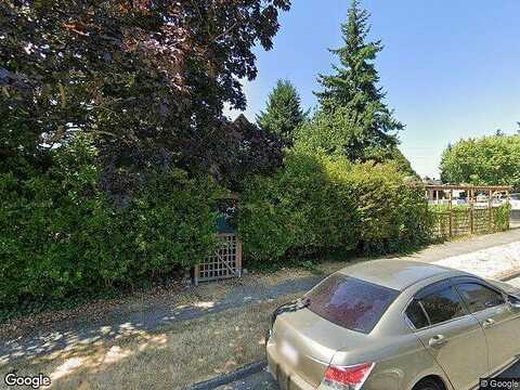 70Th, SEATTLE, WA 98115