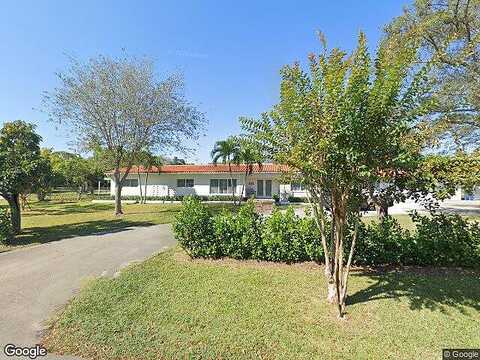 81St, MIAMI, FL 33143