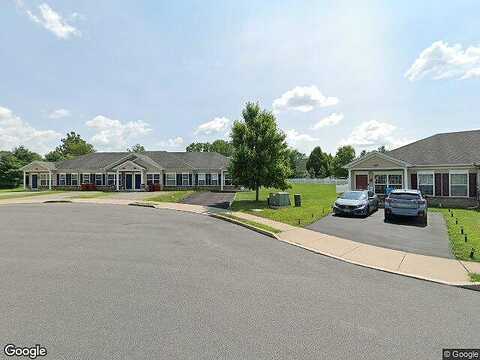 Huntington, EASTON, PA 18040