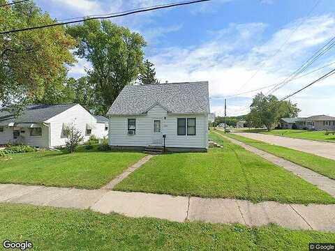 Orient, FAIRMONT, MN 56031