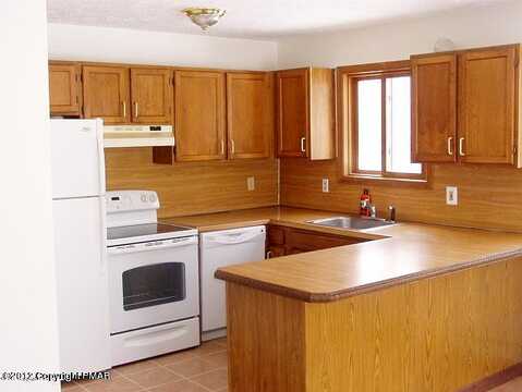Seven Nations, TOBYHANNA, PA 18466