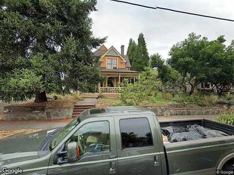 Ainsworth, PORTLAND, OR 97211