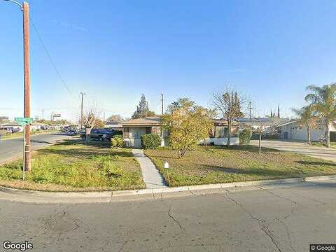 Connie, BAKERSFIELD, CA 93304