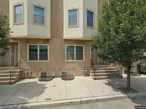 12Th, PHILADELPHIA, PA 19133