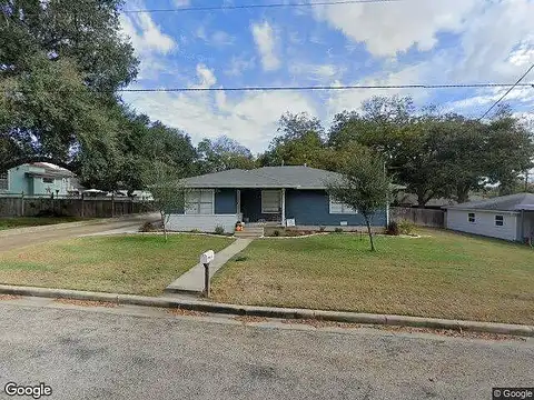 Avenue F, SHINER, TX 77984