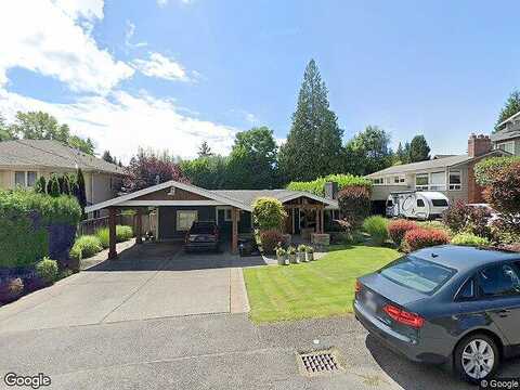 21St, BELLEVUE, WA 98004