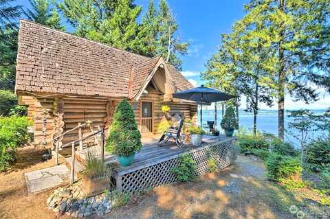 Tamarack, SHELTON, WA 98584
