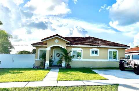 12Th, HOMESTEAD, FL 33033