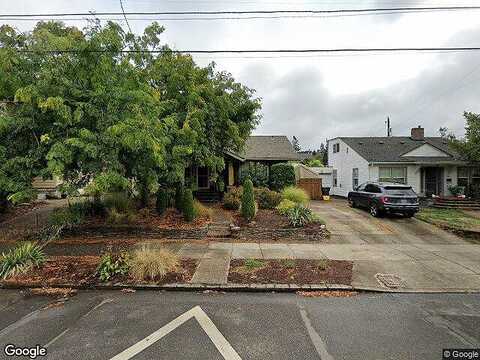 41St, PORTLAND, OR 97202