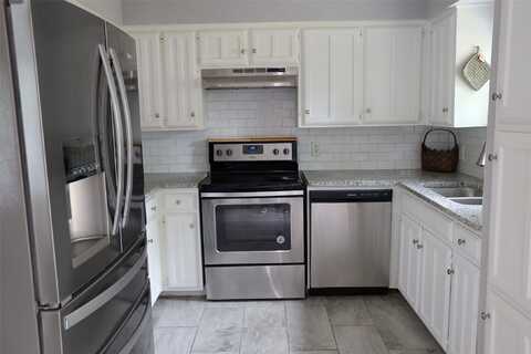 Royal Field, ARLINGTON, TX 76011