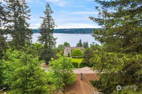 Louis Thompson, SAMMAMISH, WA 98074