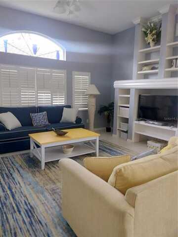 Old Oak, PALM HARBOR, FL 34683