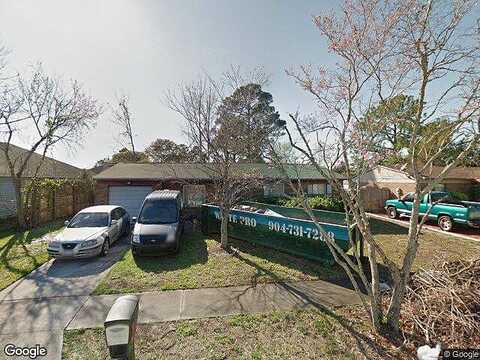 Luana, JACKSONVILLE, FL 32246