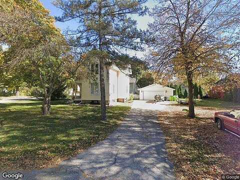 Main, DOUSMAN, WI 53118