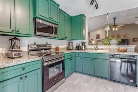 Elm, ANNA, TX 75409