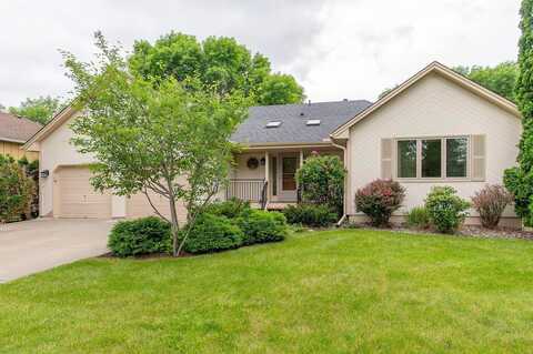 Dallas, MAPLE GROVE, MN 55369