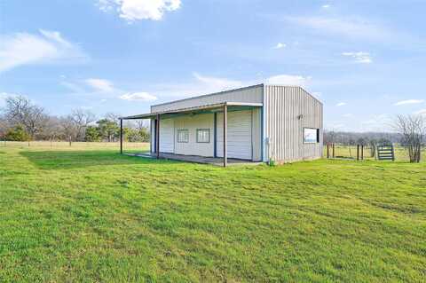 Of S Pearl, TRENTON, TX 75490